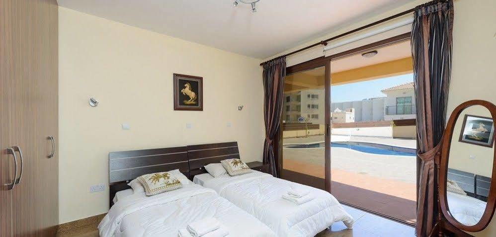 Maris Grand Waterpark Resort Протарас Экстерьер фото